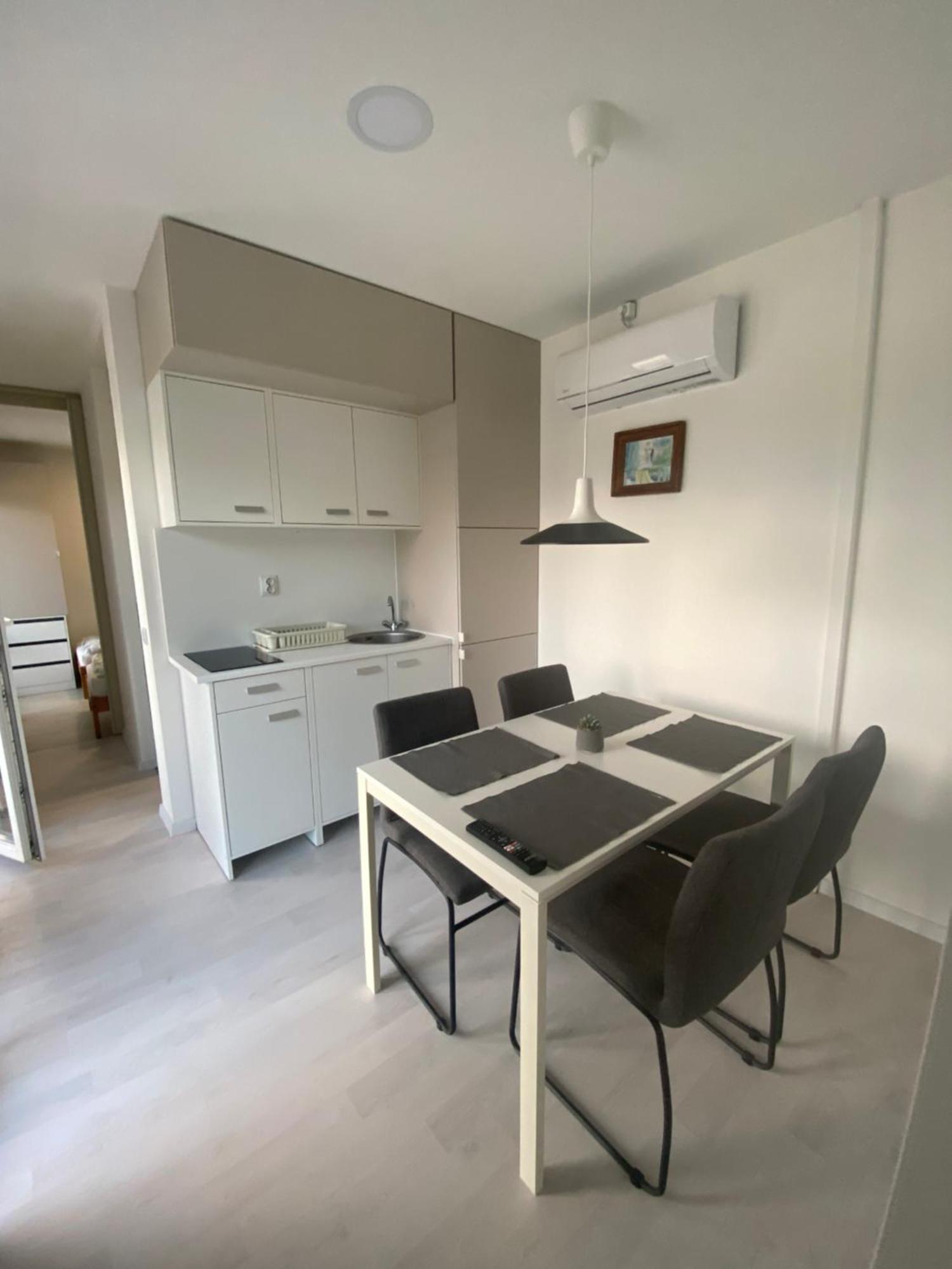 Kertvarosi Apartman *